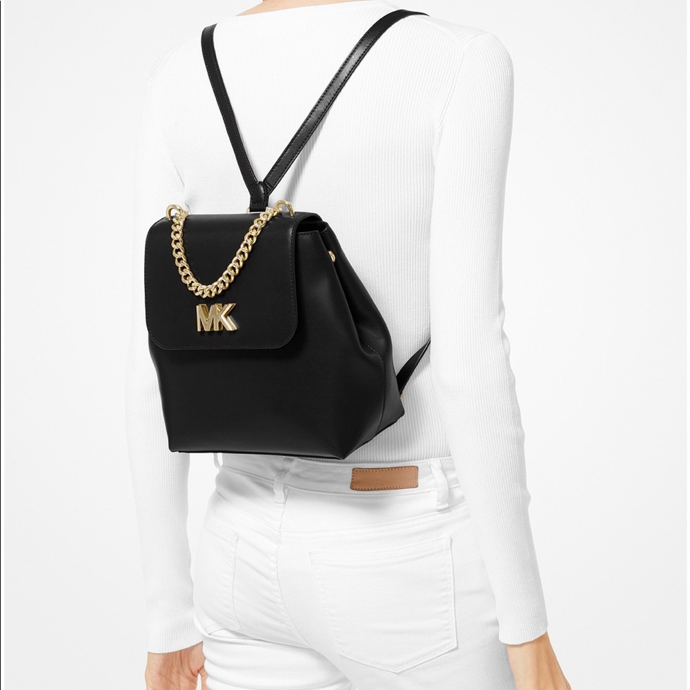 BLACK MICHAEL KORS LEATHER BACKPACK